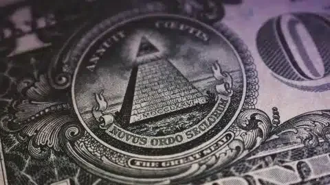 pyramide-ponzi-scam-arnaque